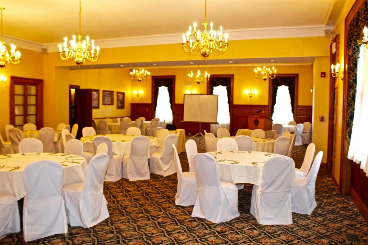 The Stockade Inn Schenectady Zewnętrze zdjęcie